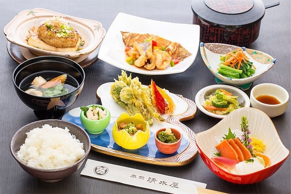 【一泊二食付】6畳和室　当館一番人気プラン☆お米は魚沼産コシヒカリ100％使用！
